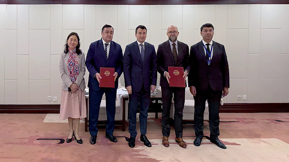 AIIB, Uzbekistan Advance Strategic Partnership with Concrete Results and Expanded Collaboration